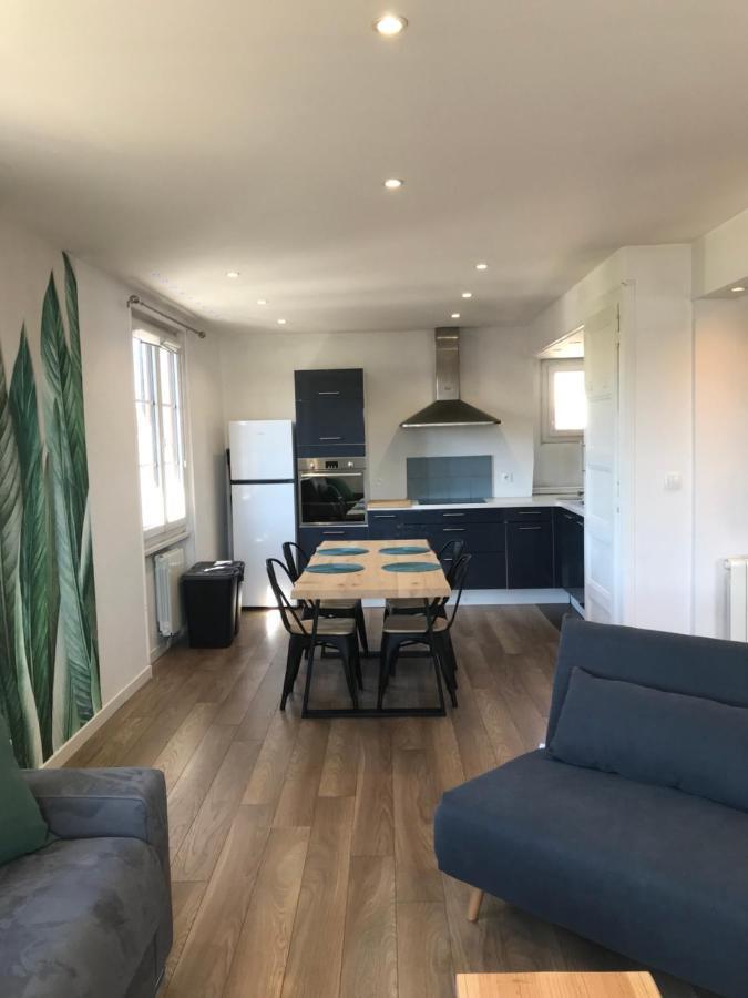 Appartamento Un Petit Bout De Reve, Balcon, Parking & Proche Centre Annecy Esterno foto