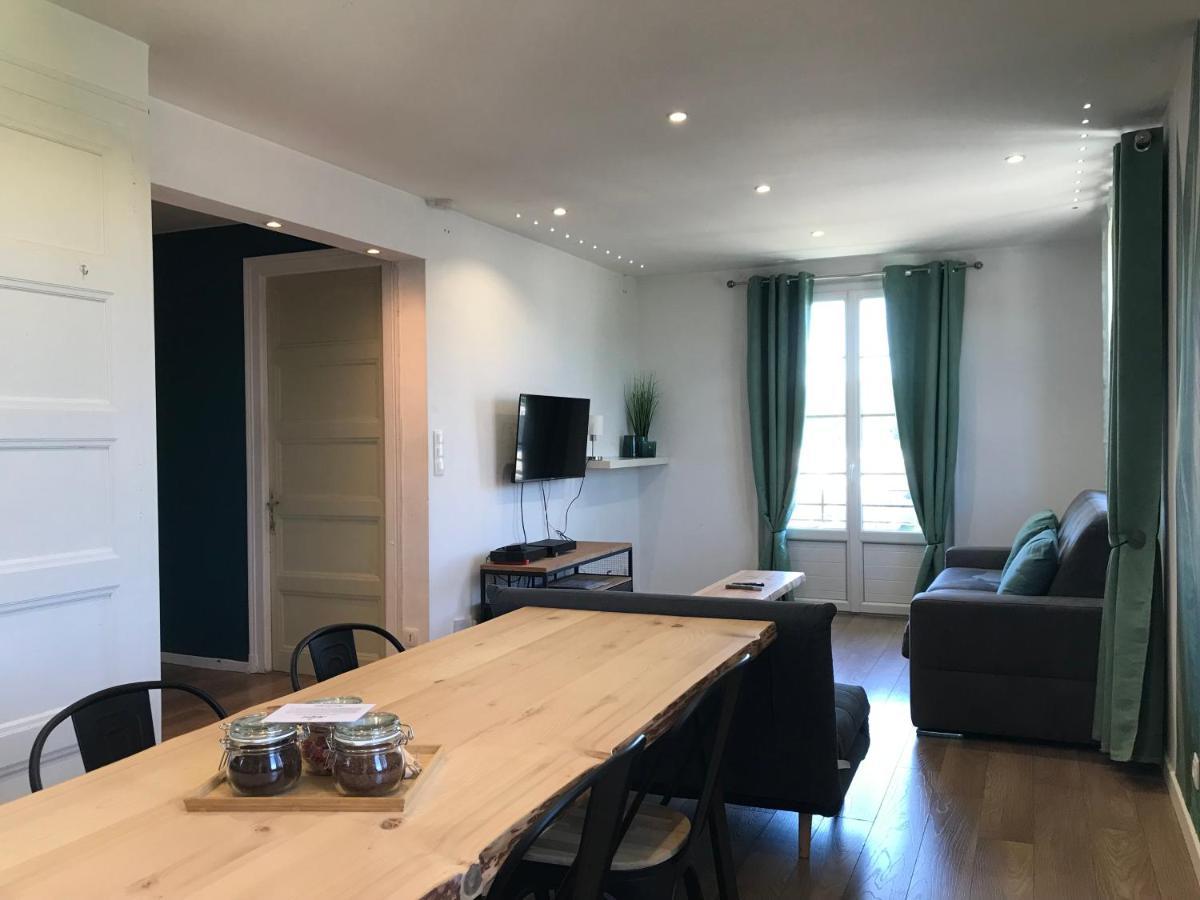 Appartamento Un Petit Bout De Reve, Balcon, Parking & Proche Centre Annecy Esterno foto